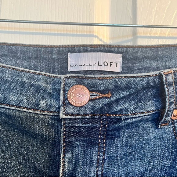 LOFT Curvy Skinny Jeans raw hem 12 petite - Picture 4 of 5